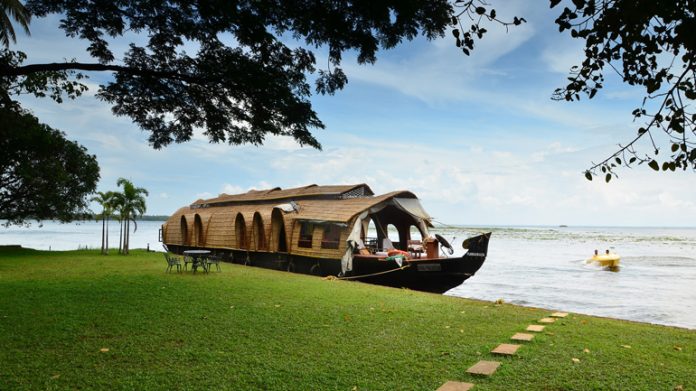 cheap tour packages for couples